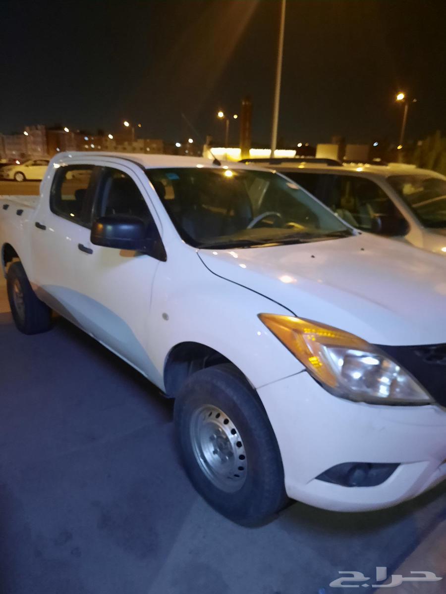 للبيع أوالبدل وانيت مازدا 2013 دبل64397921888387110