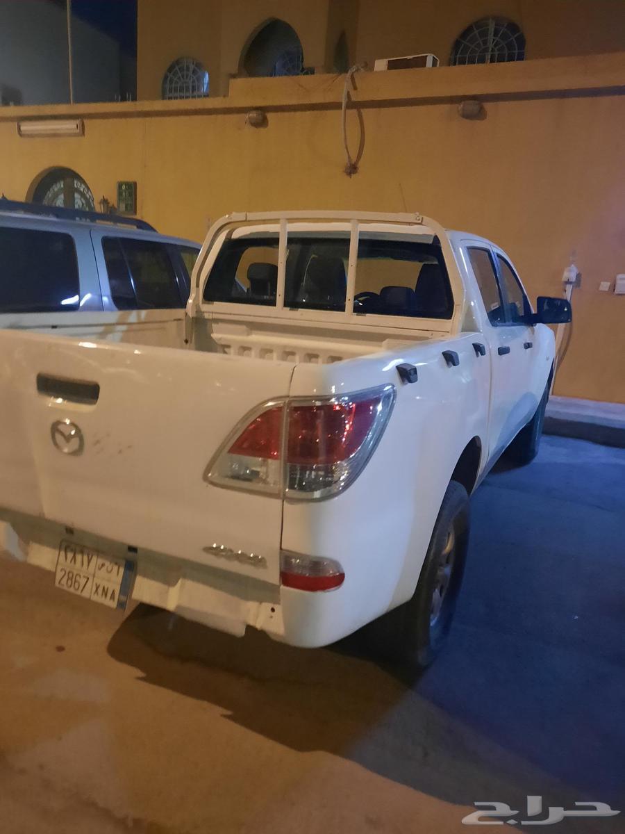 للبيع أوالبدل وانيت مازدا 2013 دبل64397921888387111