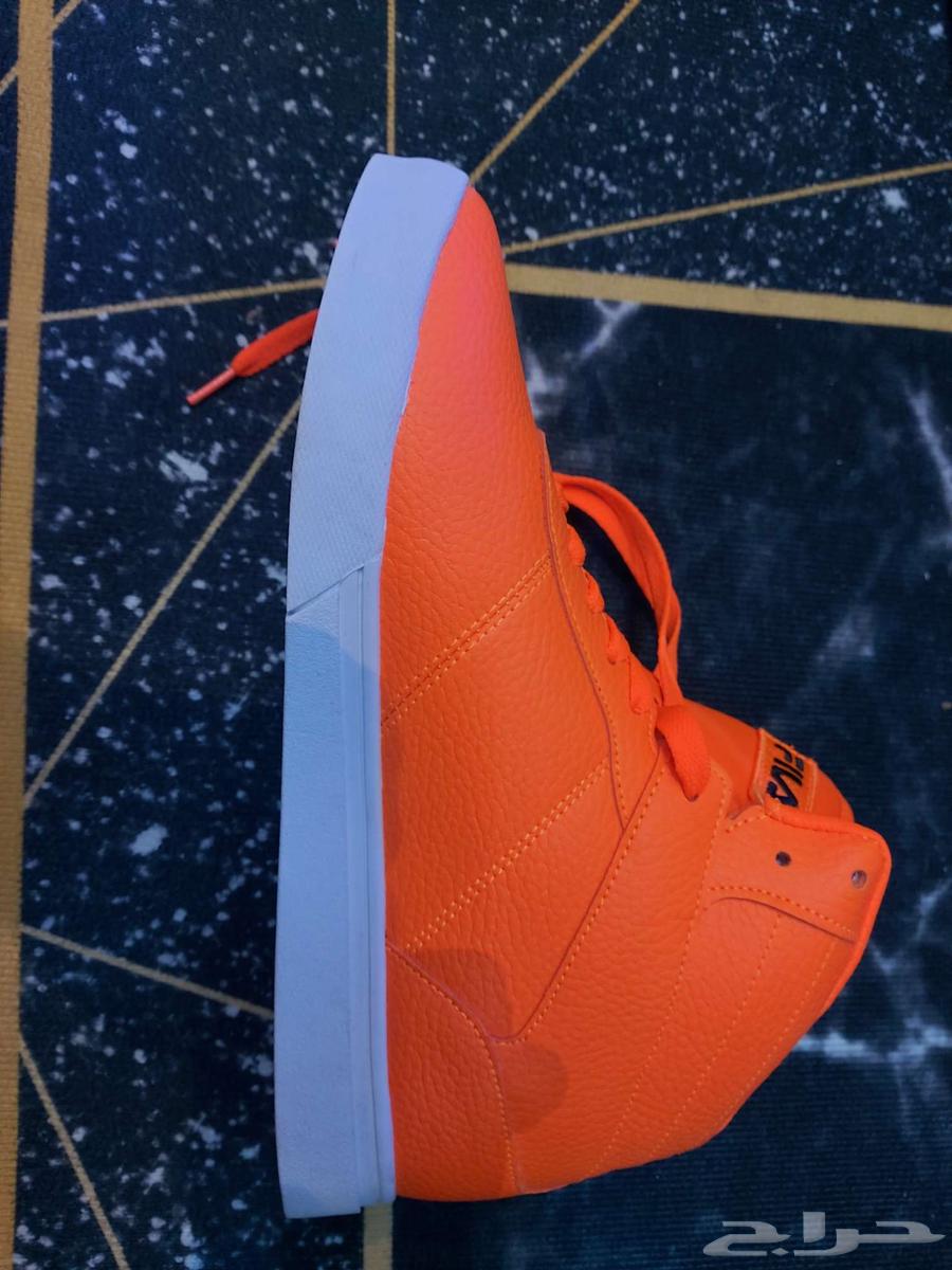 حذاء من شركة فلب64224245712130111