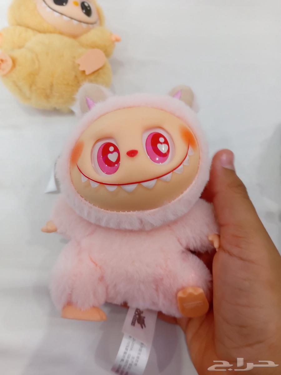 عندي كمية قليله من الابوبو . الألوان اسود وردي بنفسجي اصفر ا64216824203777114