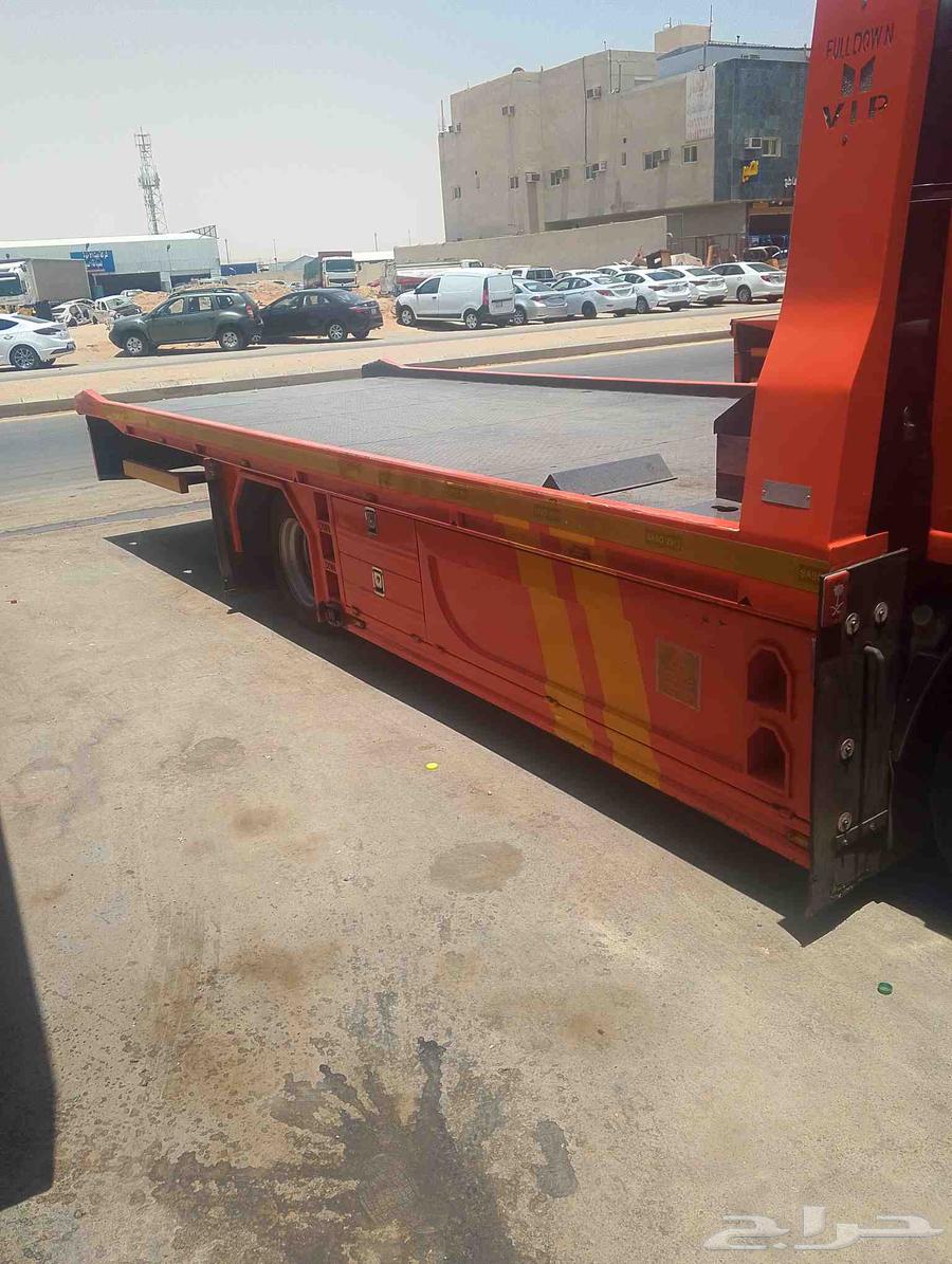 سطحة الرياض الى جميع مدن المملكه64402377865473114