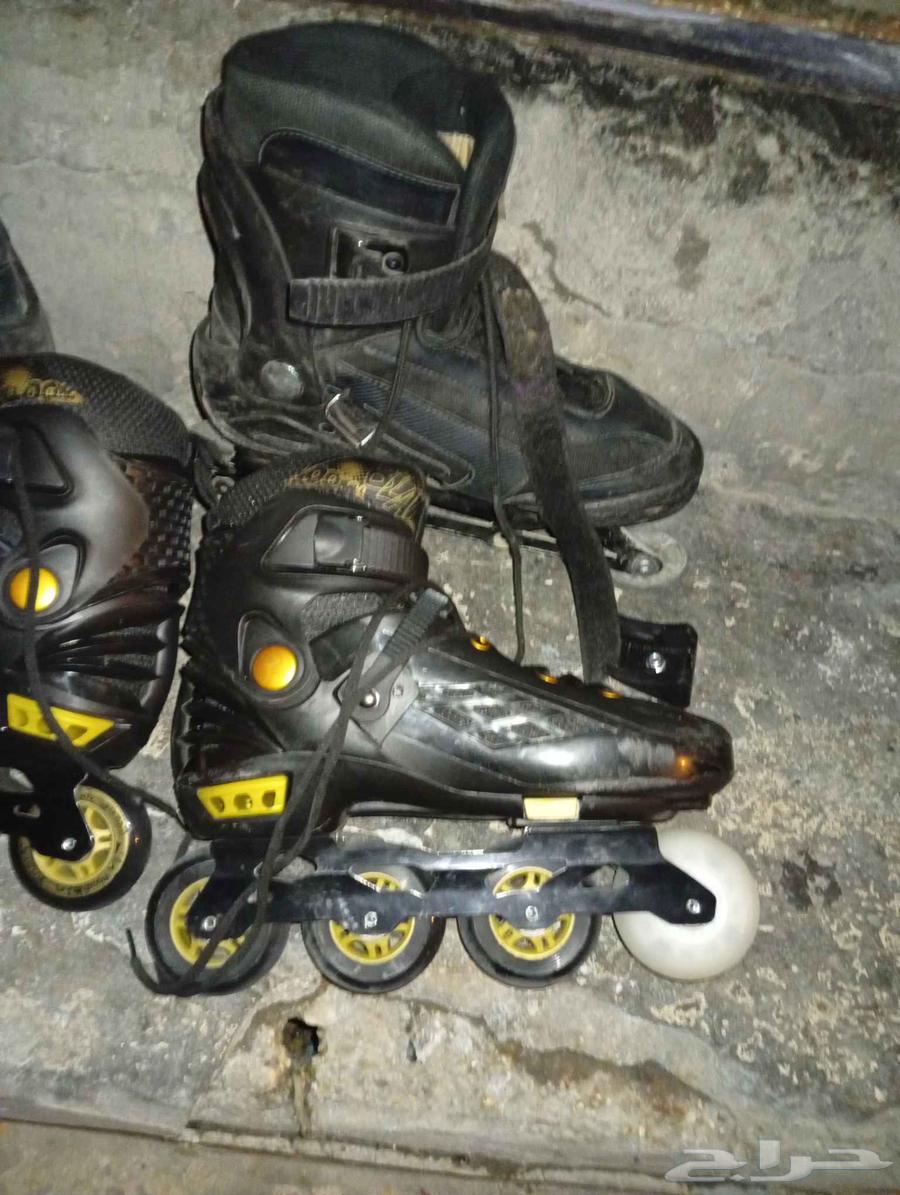 للبيع سكياتات اثنين واحد مستعمل و الثاني جديد استعمال خفيف64225005013379110