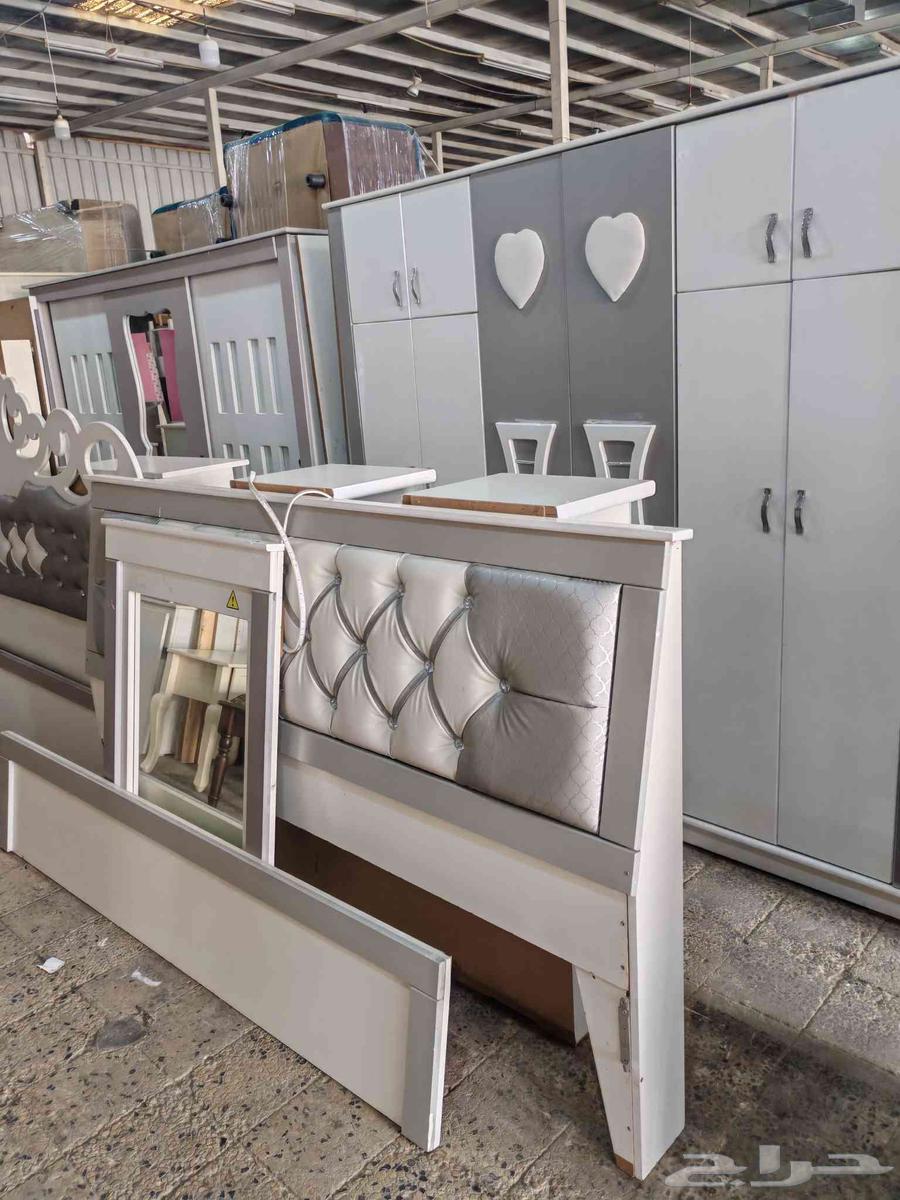 غرف نوم نفرين وسريرين ودواليب مستعمل بحاله ممتازه جدا64218203049473112