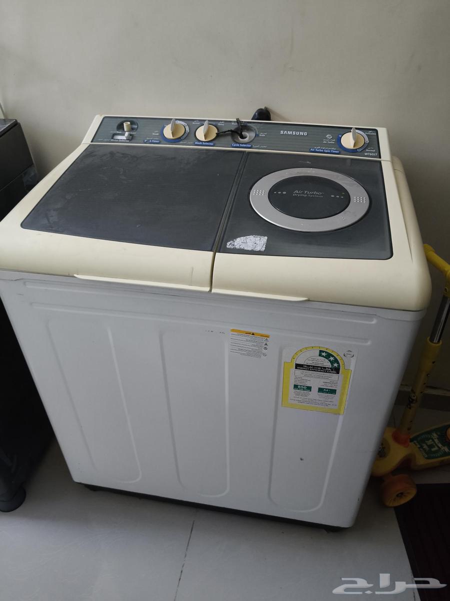 ماكينة غسيل شبه أوتوماتيك للبيع. حالة العمل.64228747884674110