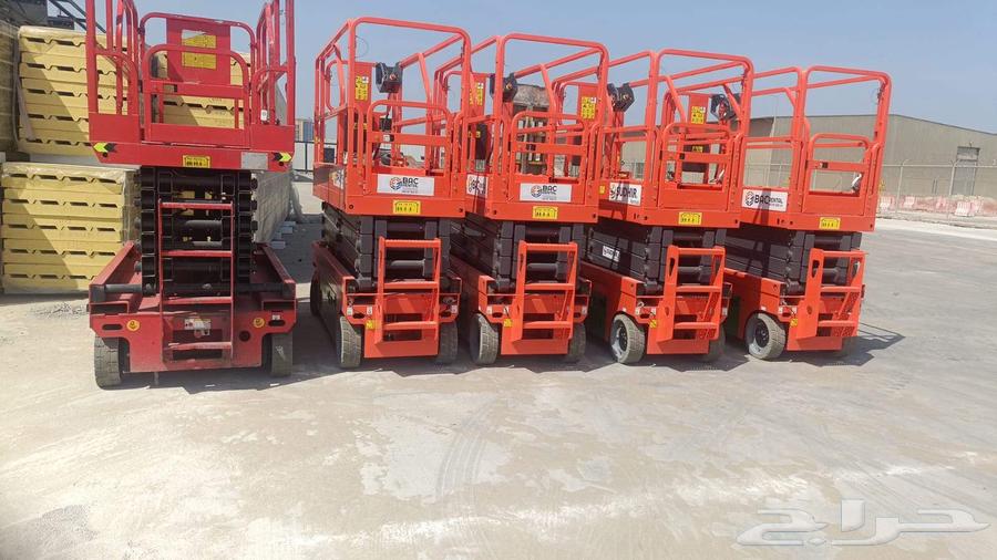 سيزر ليفت و مان ليفت و فوركليفت للايجار64402190099586113