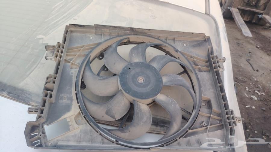 مروحة تبريد رديتر رينو داستر الاصلية64399856591490114