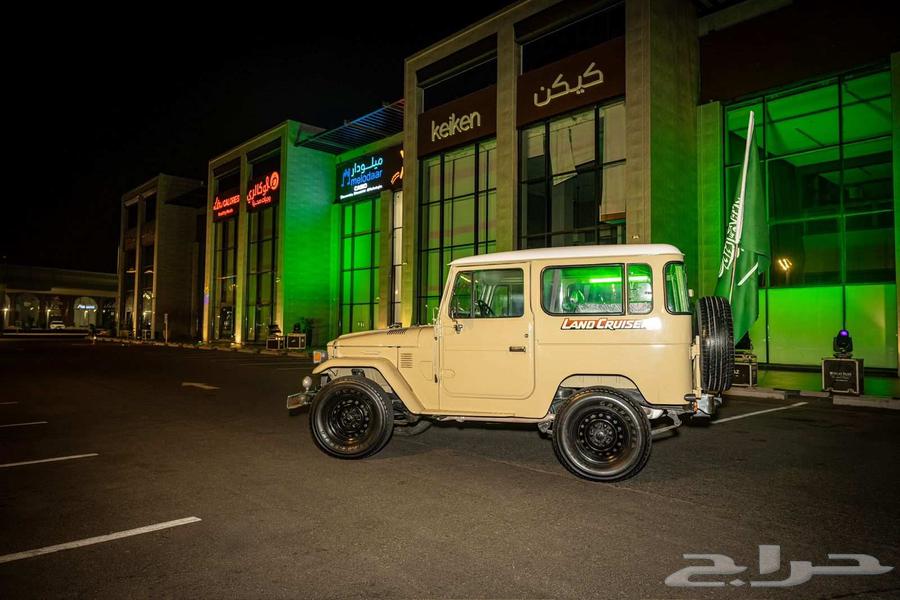 جيب موديل 8464397325413506111