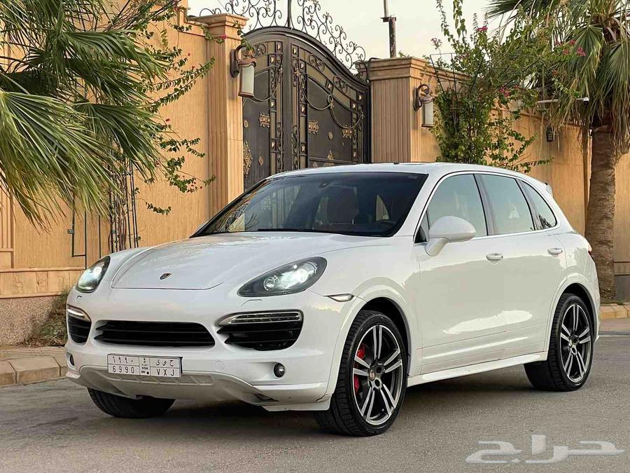 2012 Porsche Cayenne S, very clean condition, single owner64404305972226111
