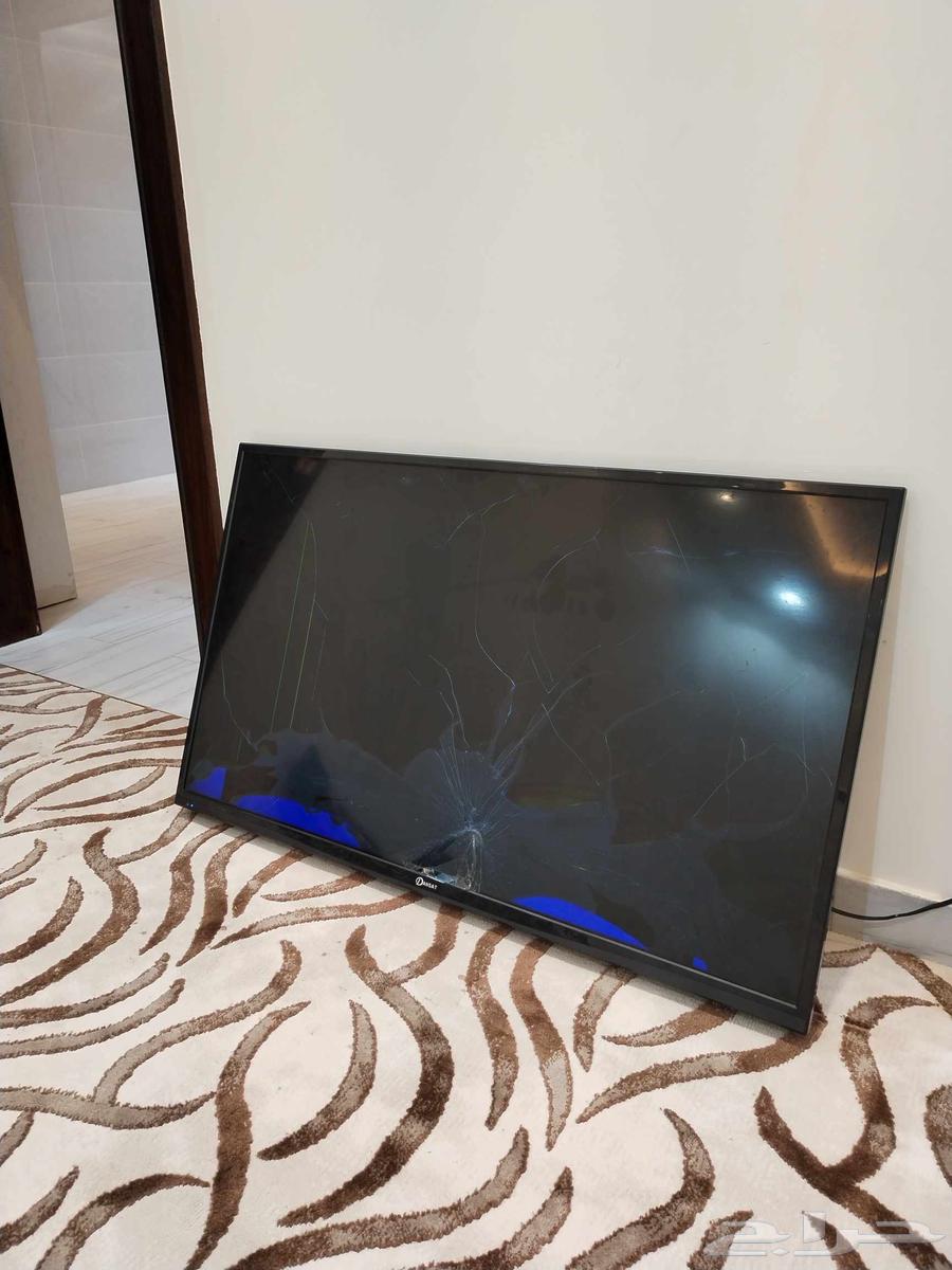 New TV, used for only one month, but the front screen is broken64203736056705112