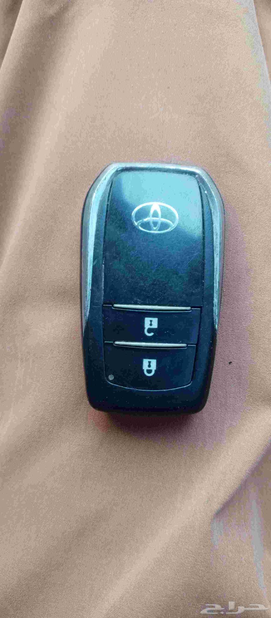HiLux Remote64403649705090112