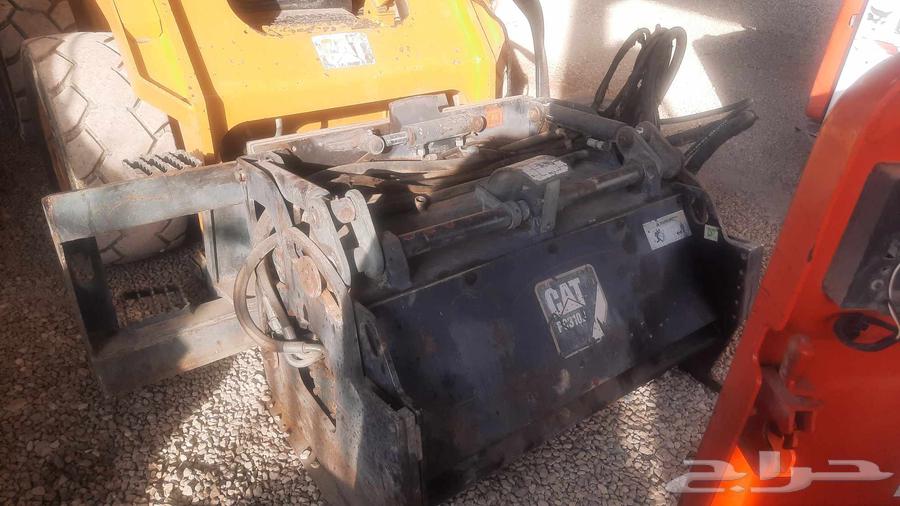 قشاطه متر ومكنسه ب المتر ويوميه64404666665730113