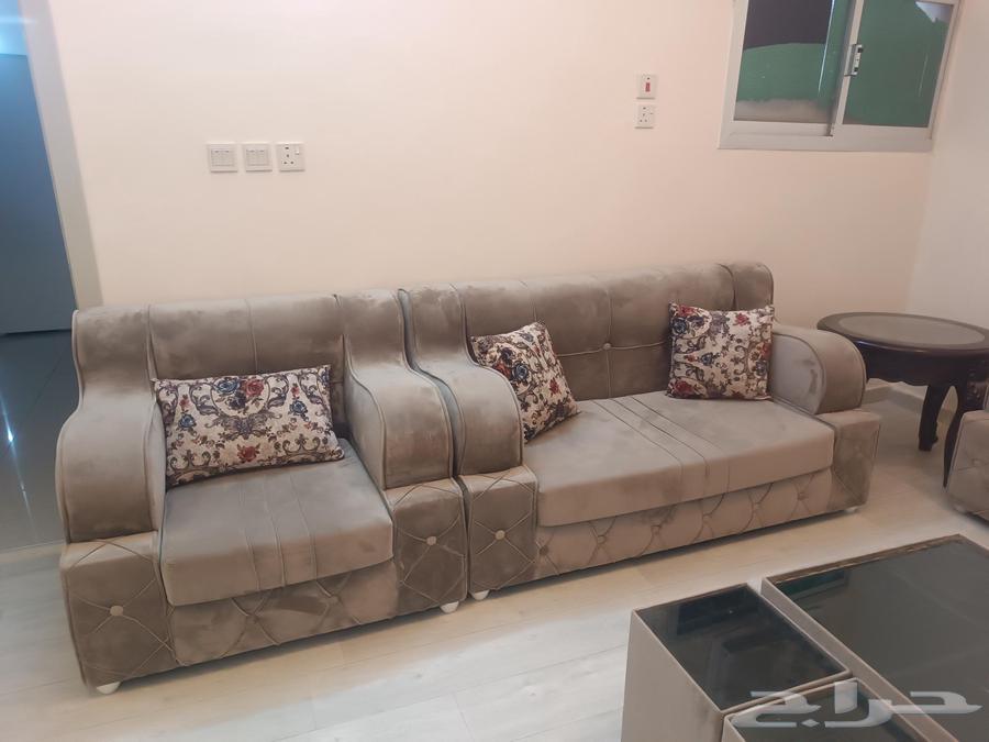 For sale, clean seating set, lightly used, fits nine people, highest price64230803223170112