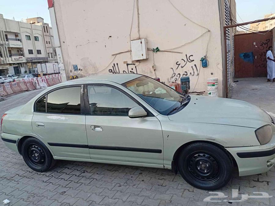 سيارة نضيفة م شاء الله استمارة منتهية فحص منتهي تاني كل شي64402523234177111