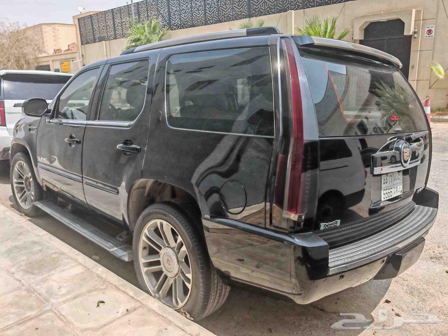 كاديلاك اسكاليد 201464402105795329111