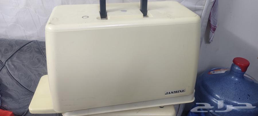 مكينة خياطة و تطريز جاسمين شبه جديد64231651929729111