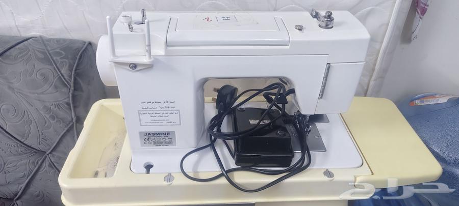 مكينة خياطة و تطريز جاسمين شبه جديد64231651929729113