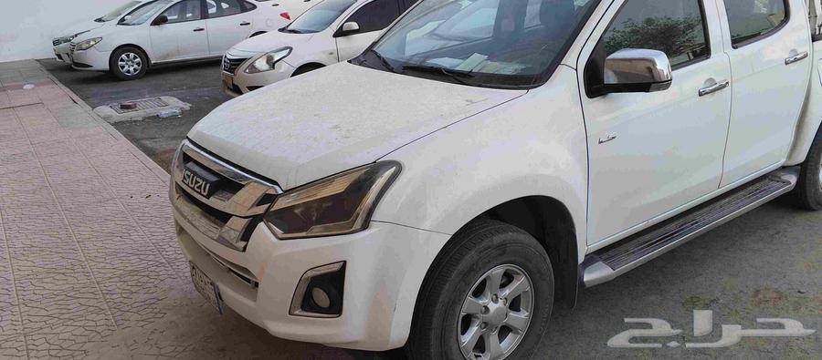 Isuzu car model 201864404319763842112