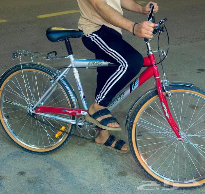 سيكل مقاس 26 جديد مره موجود معاه خوذه السعر المطلوب 350 ريال64231476728707110