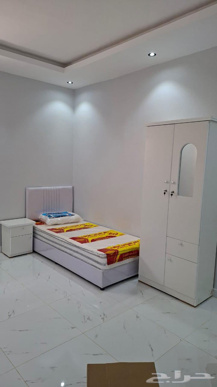 غرفه نوم لشخص 5قطع وبسعر 550ريال64216597609089110