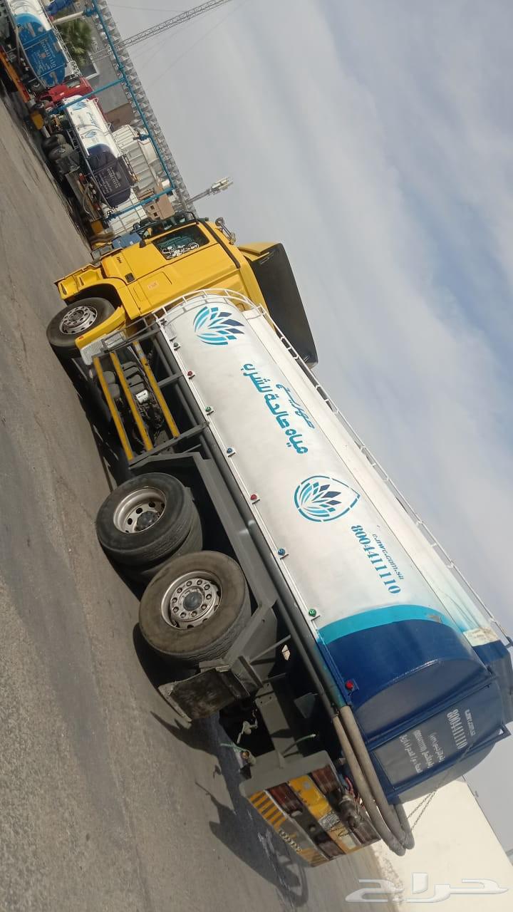 Sweet water tank truck, East Riyadh, 18 tons, Naseem District, Sili District, Salam District, Raw District64402886302595110