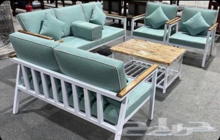 في كراسي خشب حديد كله وطني بلاستيك صيني توصيل جاهز فيه ابغى64231652029313114