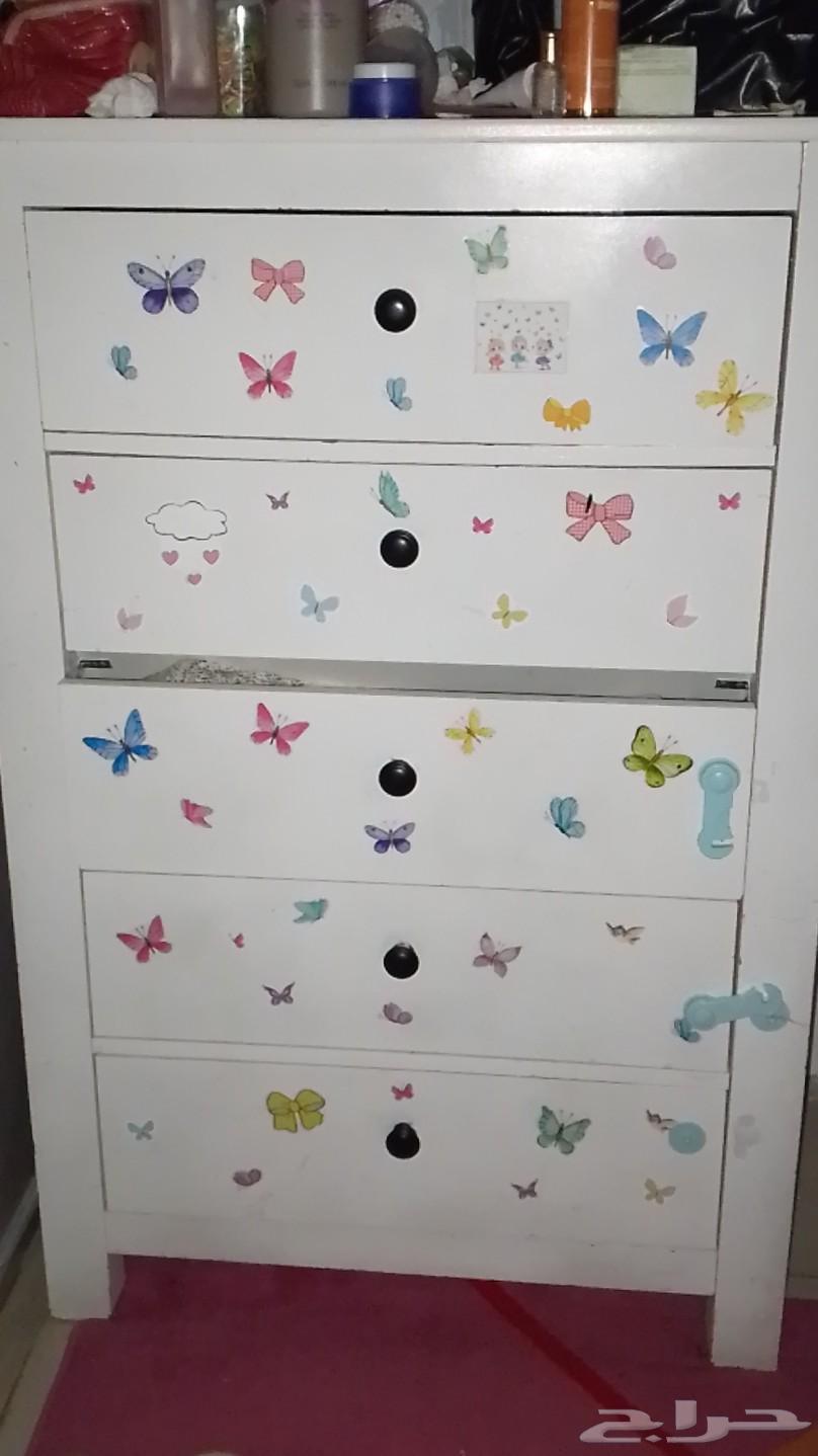 عفش بيت للبيع بحالة جيده اسعار مناسبه للي يشيلها كلها64403568796675110