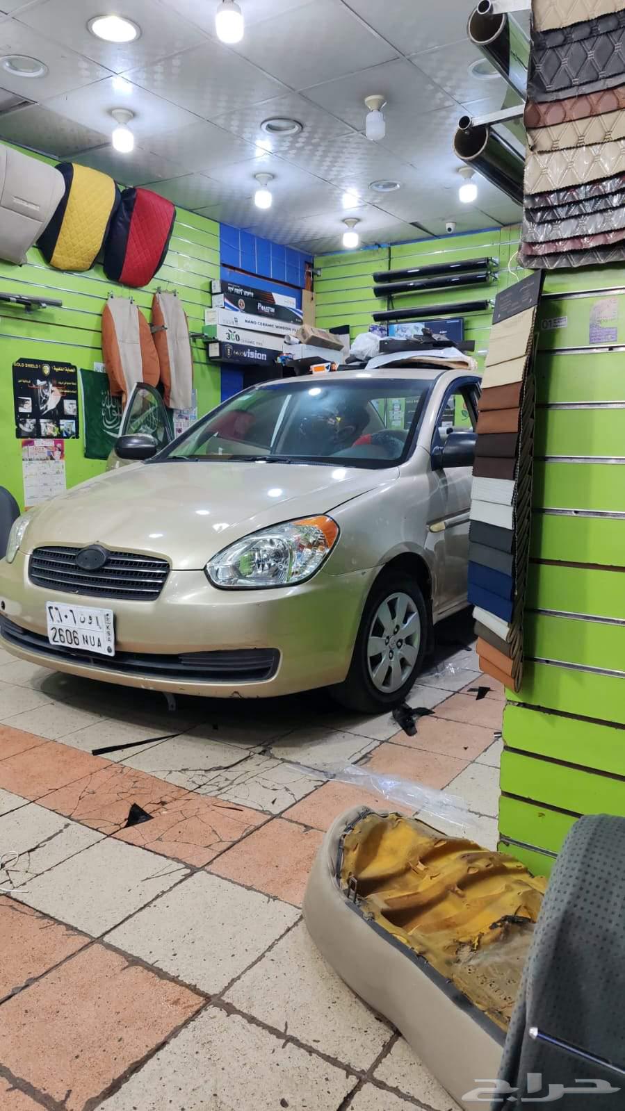 Hyundai Accent 2010 for sale, negotiable price, reached 12 and a half, we ask Allah for increase64398158703362112