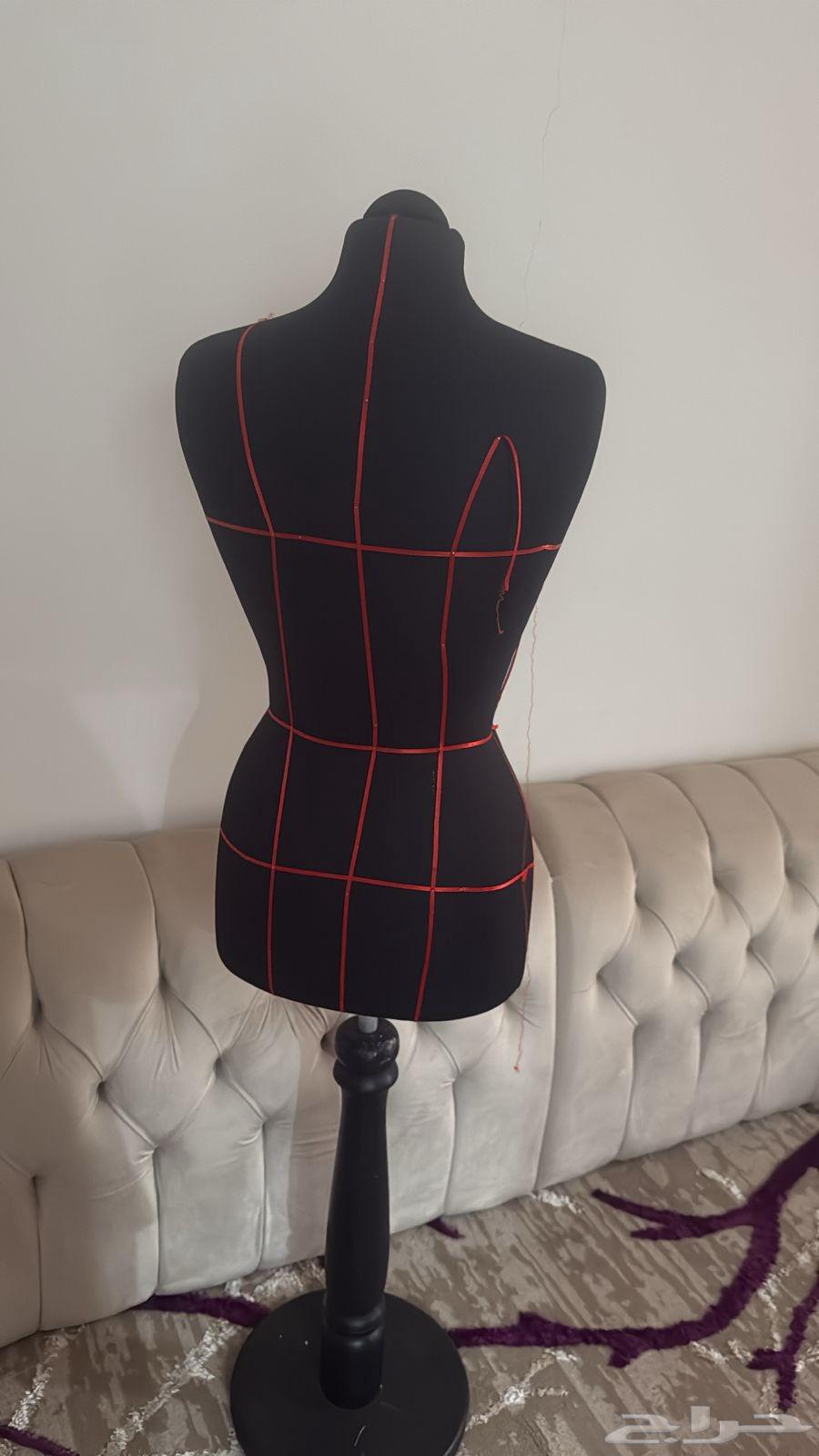 ملكان ملابس64229935327875111