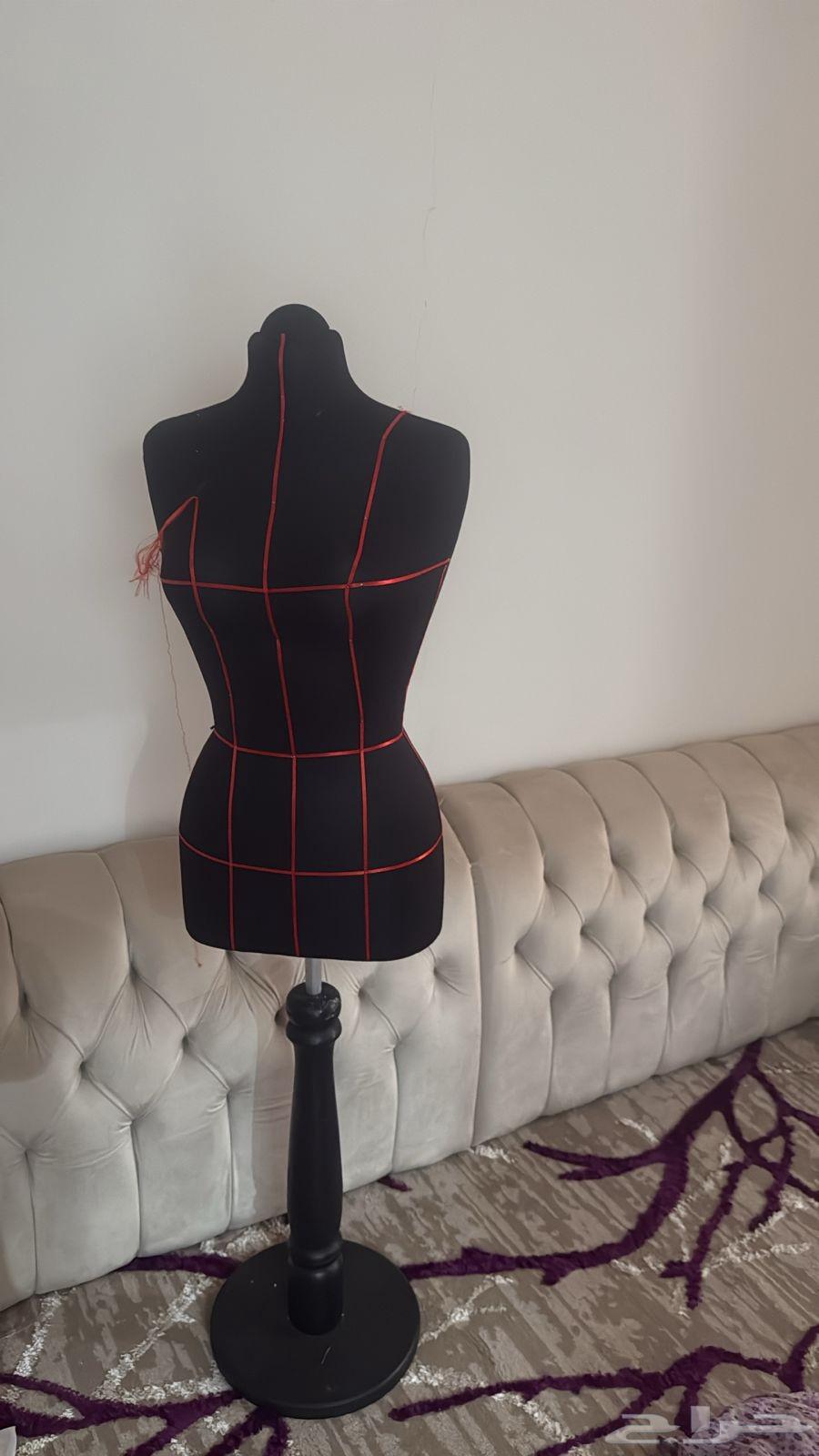 ملكان ملابس64229935327875110