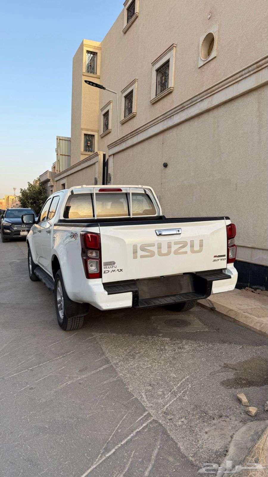 Isuzu D-Max 202364402900268289113