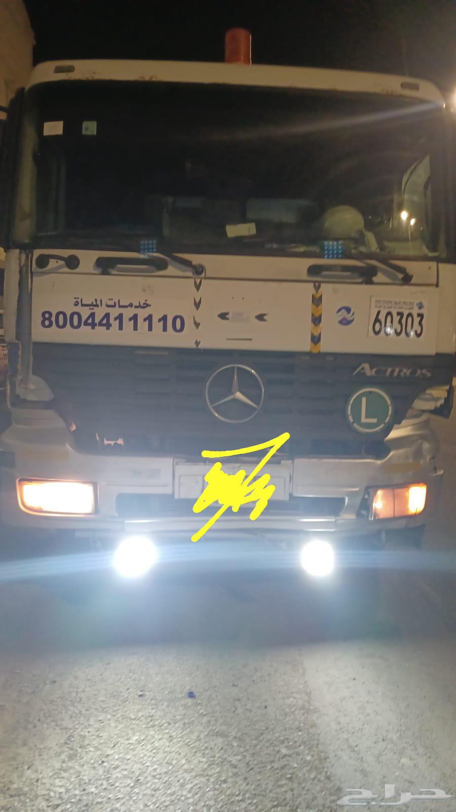 مرسيدس شاحنة عادي اكتورس اللون ابيض64407811109633113