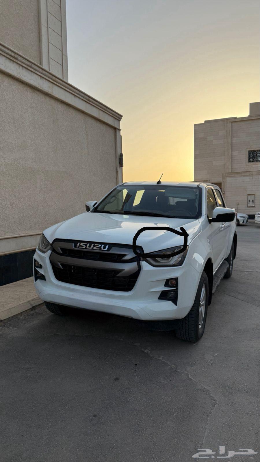 Isuzu D-Max 202364402900268289112