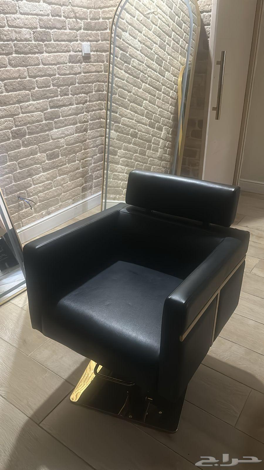 كراسي ومغسله شعر للبيع64223343702402111