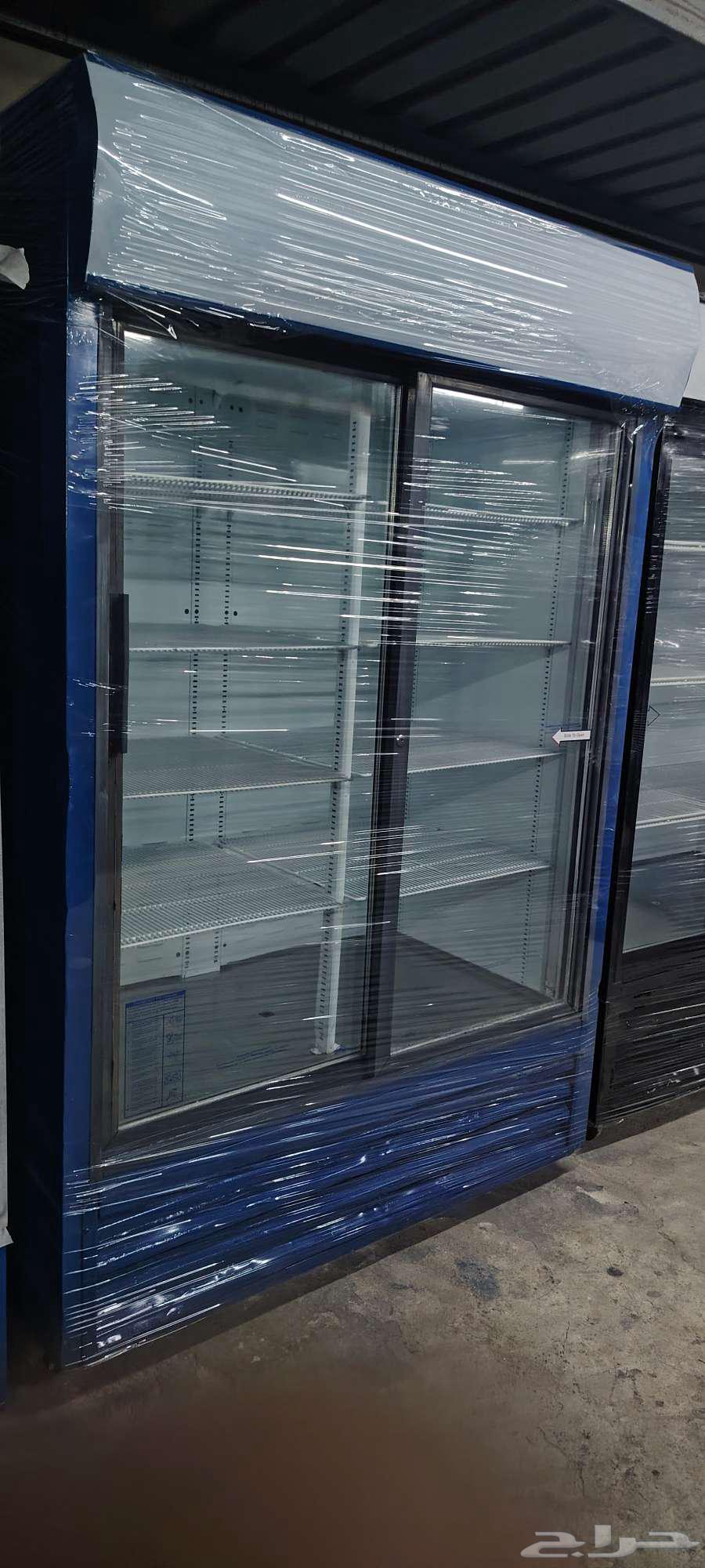 We have all types of display refrigerators and freezers64230486644611111
