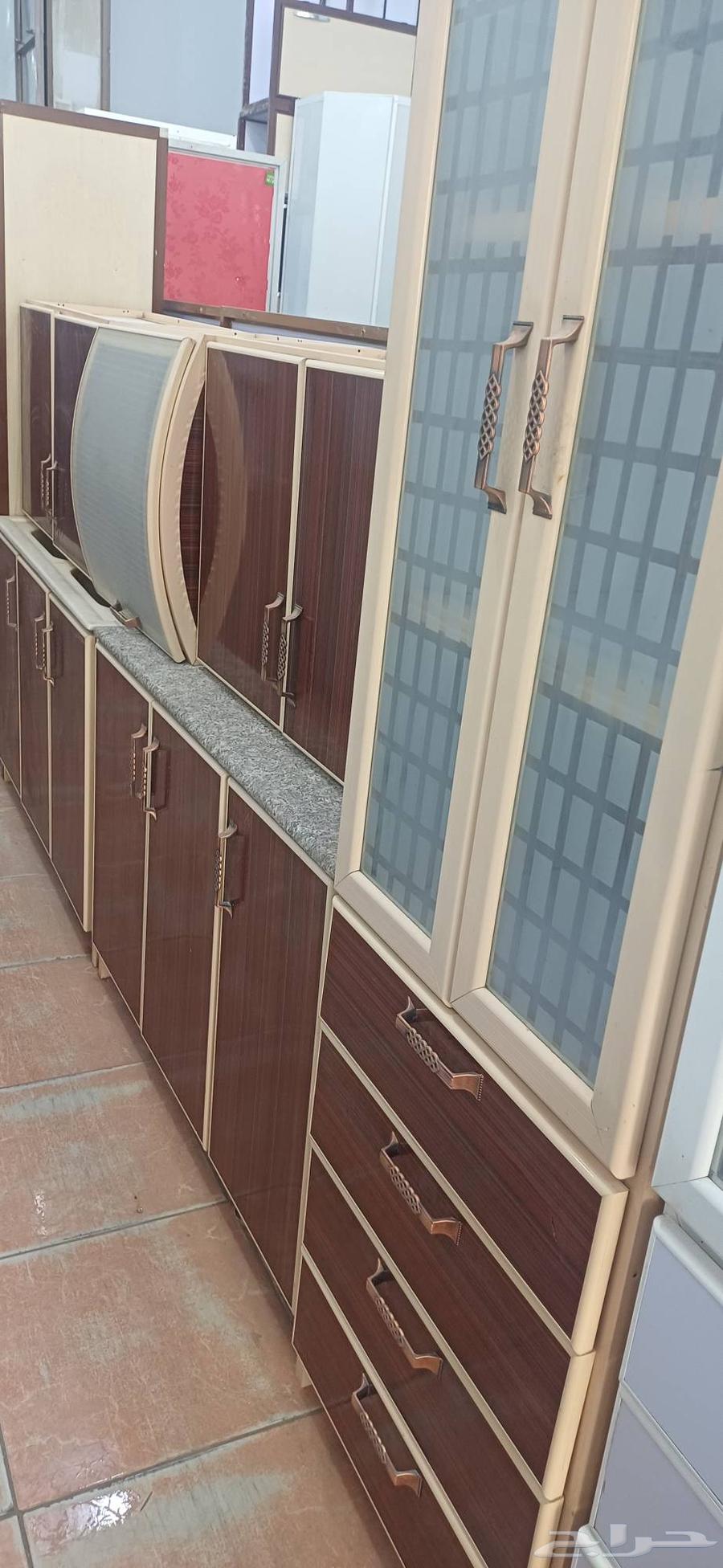 مطابخ مستخدمه بحال جيده64221719064193112