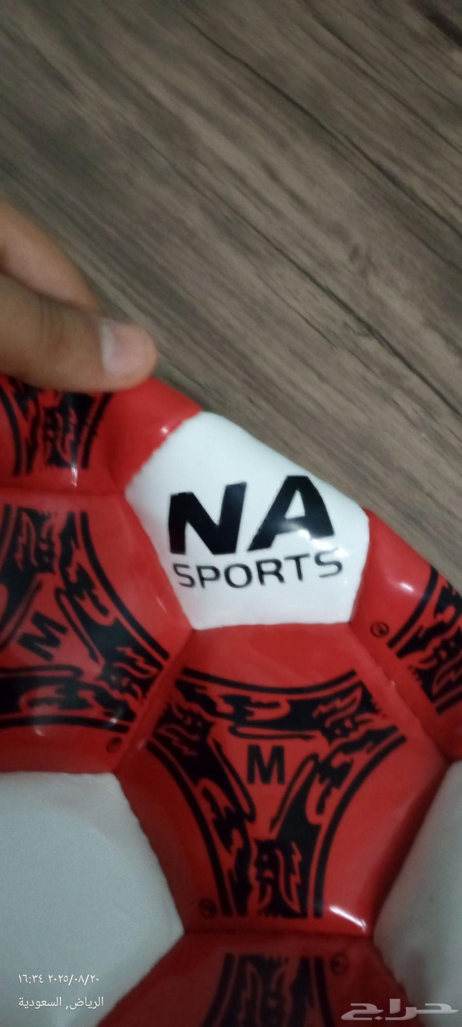 كوره نادره من نايك معتمدة من الفيفا اصليه السعر قابل للتفاوض64220037086594110