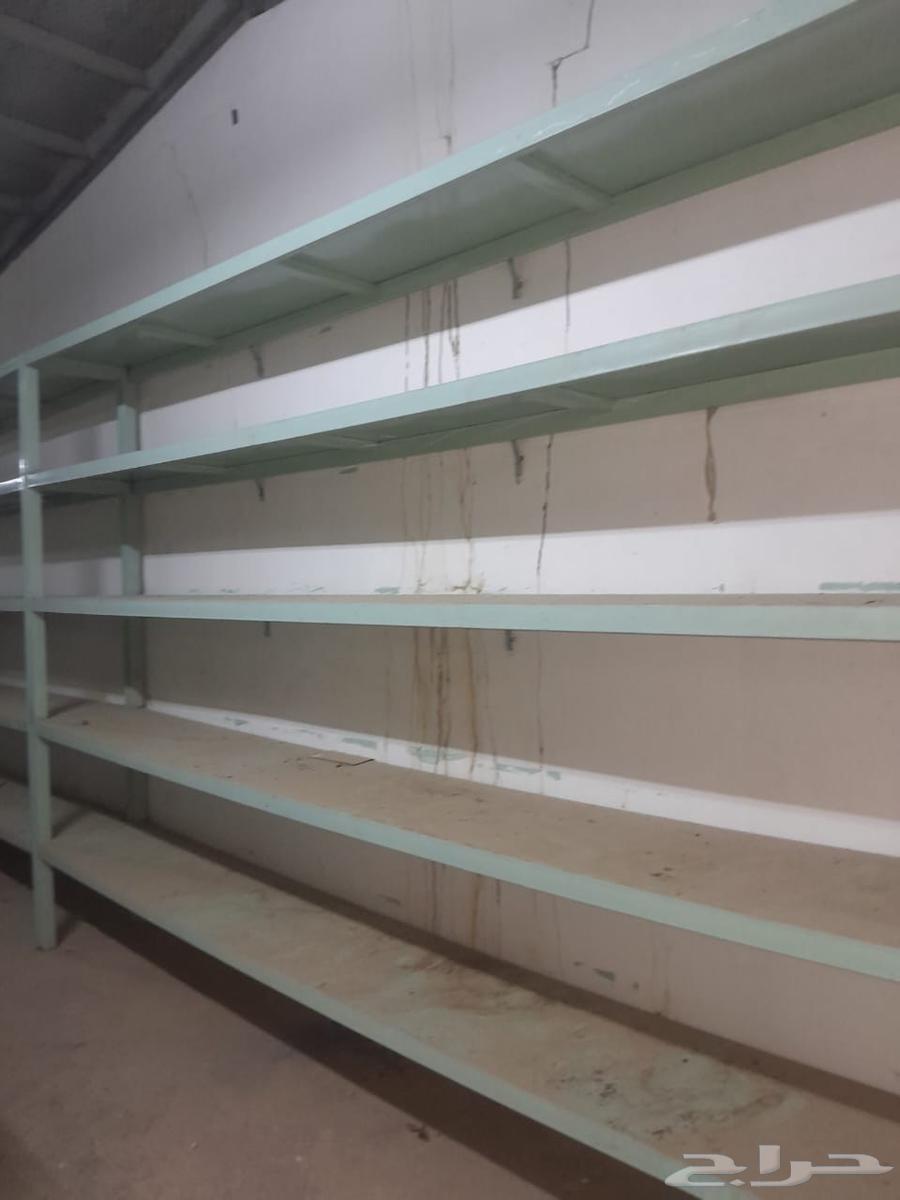 رفوف حديد نظيفه للبيع64224991887489113