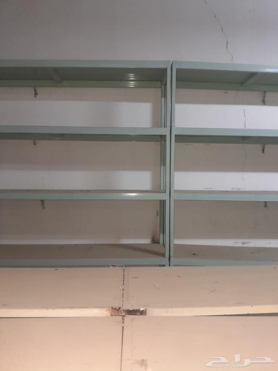 رفوف حديد نظيفه للبيع64224991887489114