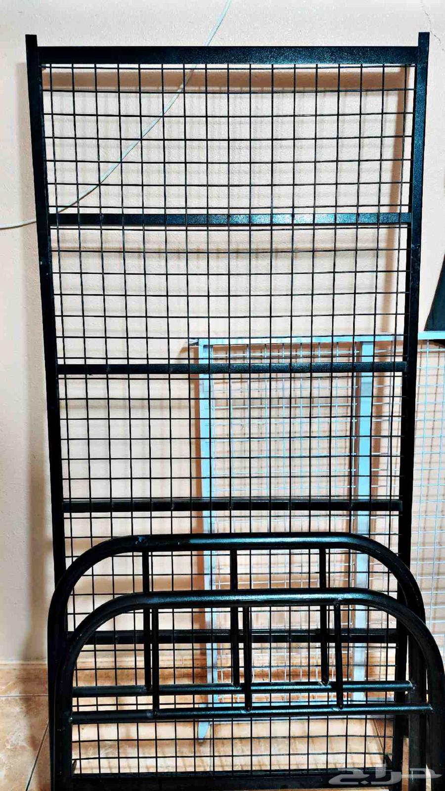 Black bed, 90 cm width (single)64233946910339111