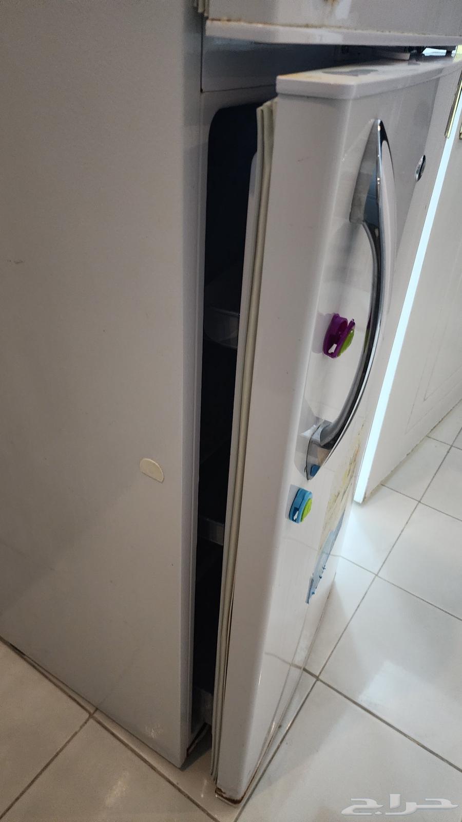 ثلاجه للبيع64239213410689110