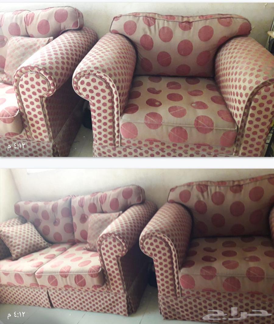 طقم كنب مع طاولات ضيافة طربيزات مع سجادة جديدة استعمال خفيف64238866326275110