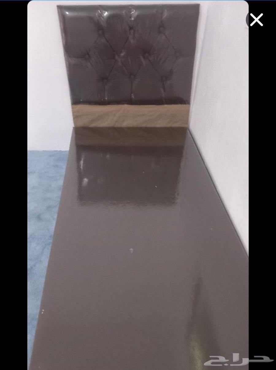 أثاث للبيع فرن وسجاده وسريرين وكنب64232992965251112