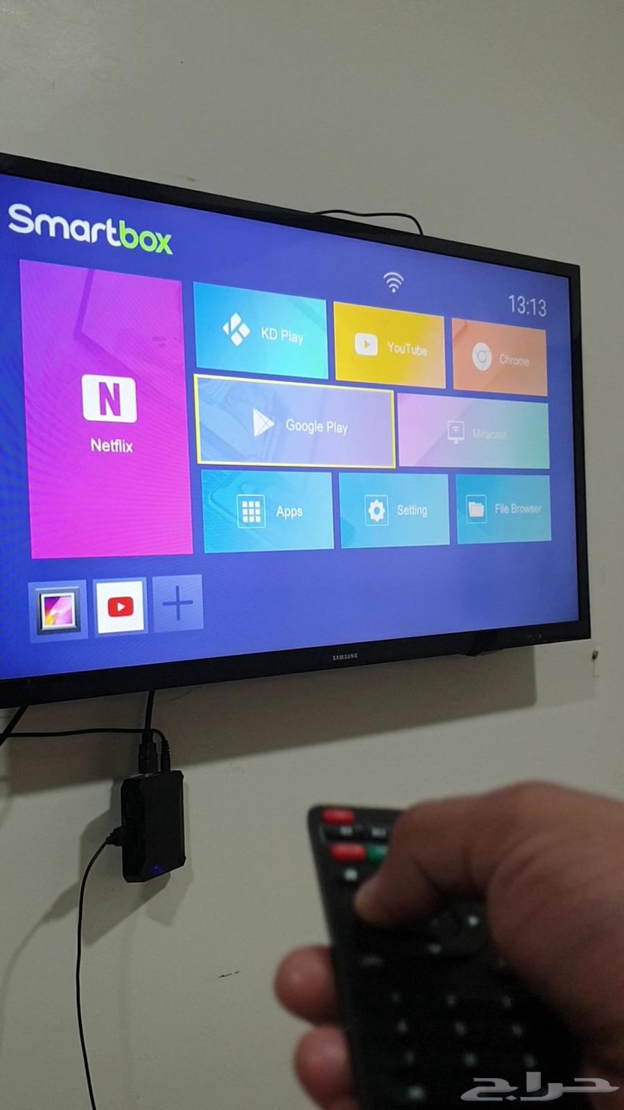 Samsung 32-inch regular screen with Android smart device64240396160514111