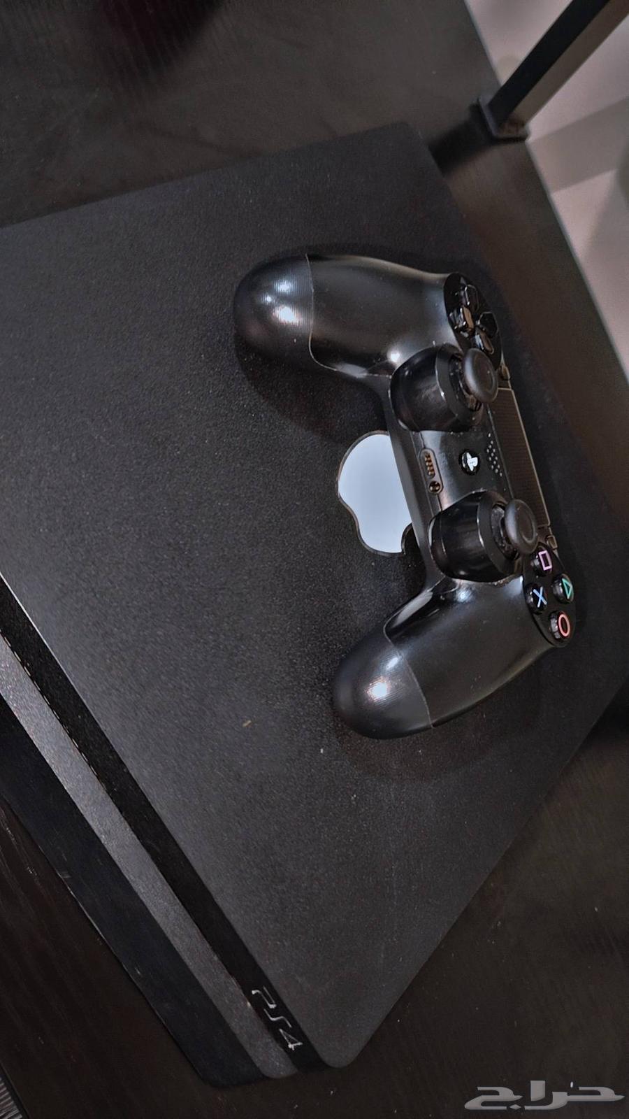 سوني 4 نضيف استخدام قليل جدآ شاريه عام 2022 ومايشتكي من شي64234284942083110