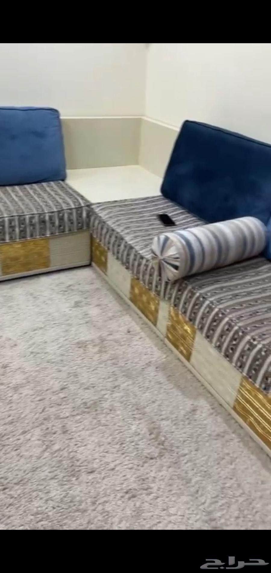 اثاث للبيع ( كنب - طاولات - فرشات)64238866276227110