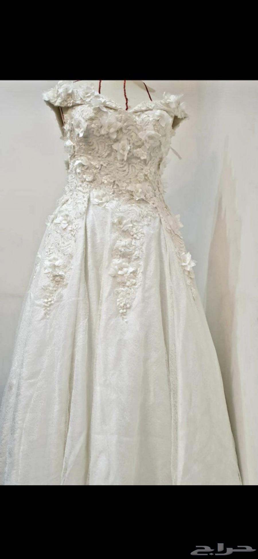 فساتين للبيع64248490421762111