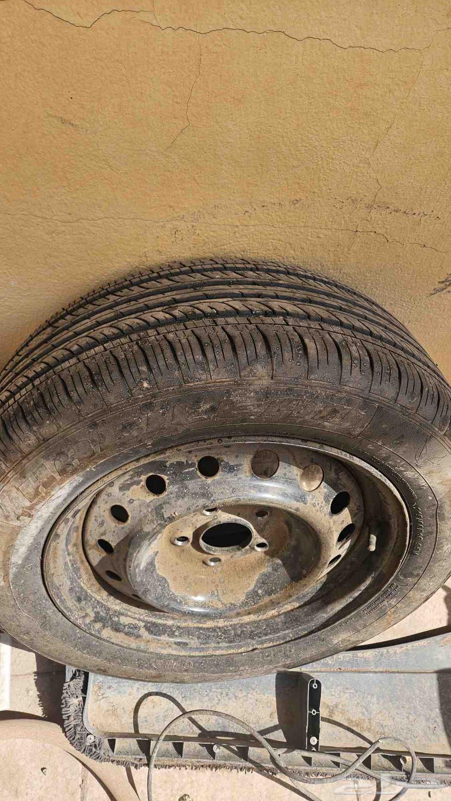 كفر مقاس 215 60 16 مع جنط خمس مسامير64414382042369111