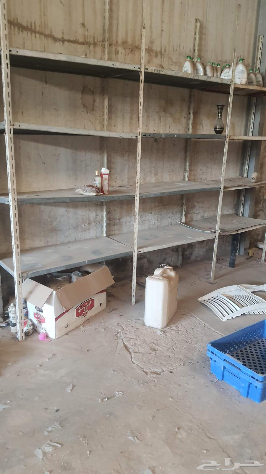 Used scaffolding boards for sale, quantity 5 and scaffolding pipes, quantity 6 pieces64237092581635111