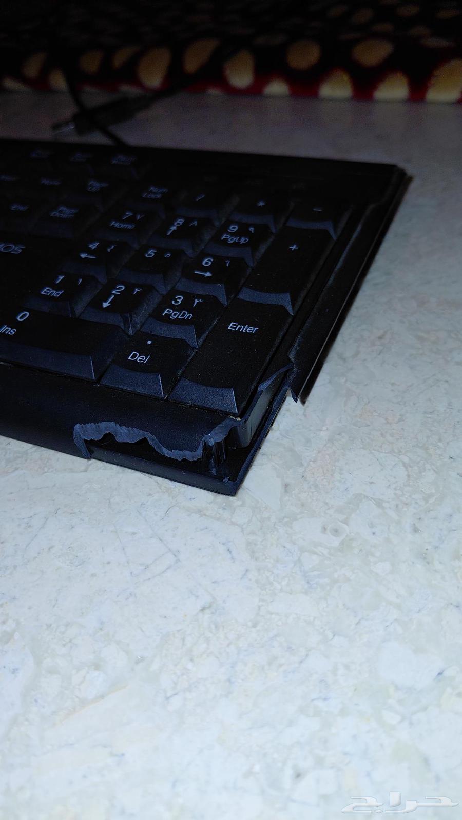 Mouse and Keyboard and Mouse Pad64232010672258112