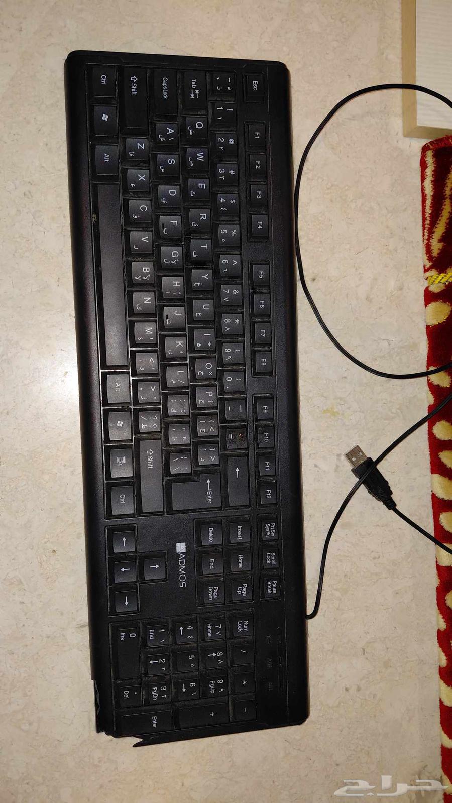 Mouse and Keyboard and Mouse Pad64232010672258111